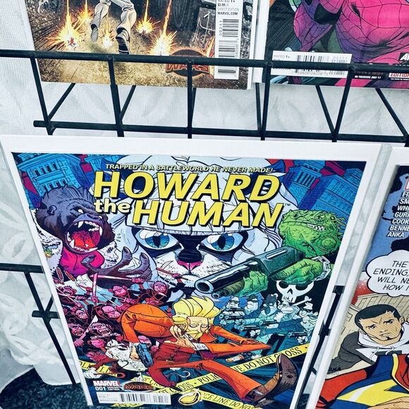 Secret Wars Love, Howard The Human, Agent Atlas One Shots & Capt Britain 1-2 - Picture 5 of 5